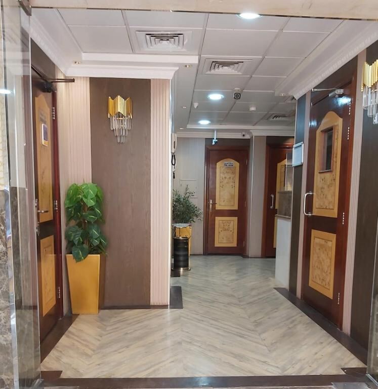 Corridor leading to the apartments